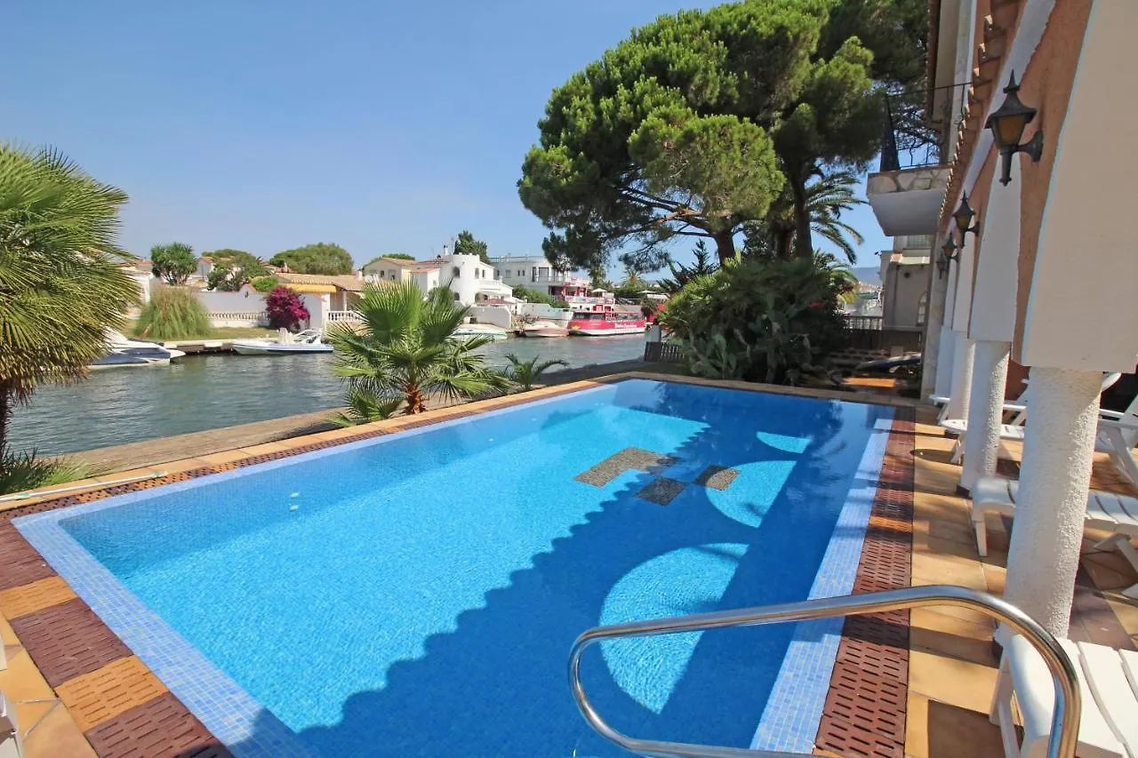 Apart-Rent Villa Requesens 0003 Empuriabrava 0*,  Spain