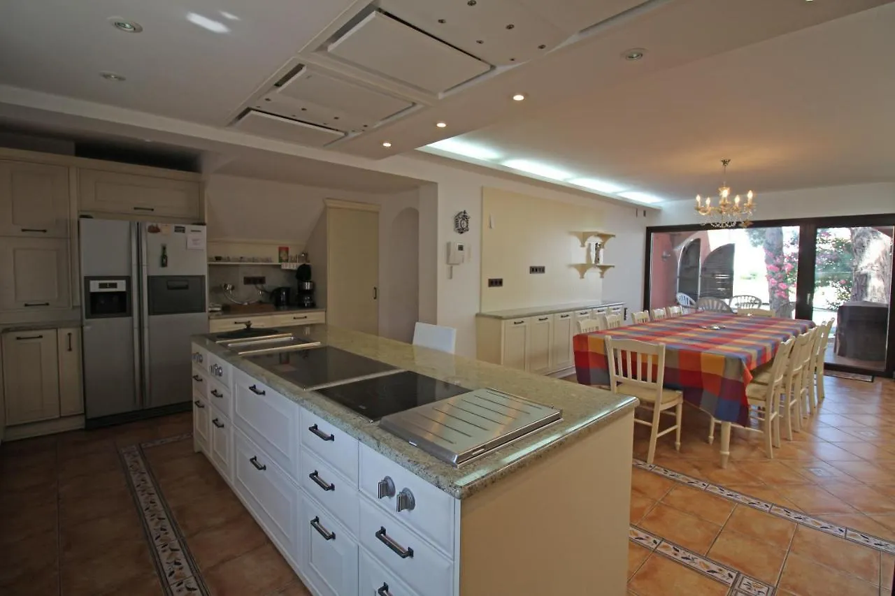 Apart-Rent Villa Requesens 0003 Empuriabrava Spain