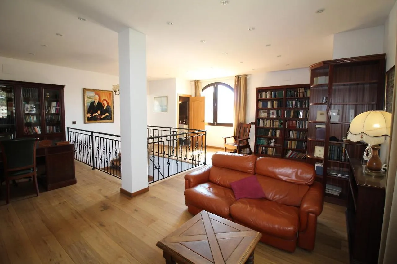 Apart-Rent Villa Requesens 0003 Empuriabrava